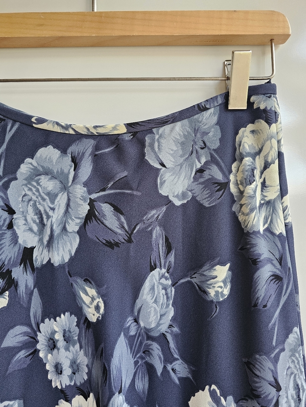 Vintage 90s Ann Tjian Kenar Blue Floral Chiffon Maxi Skirt 2 - Picture 5 of 12